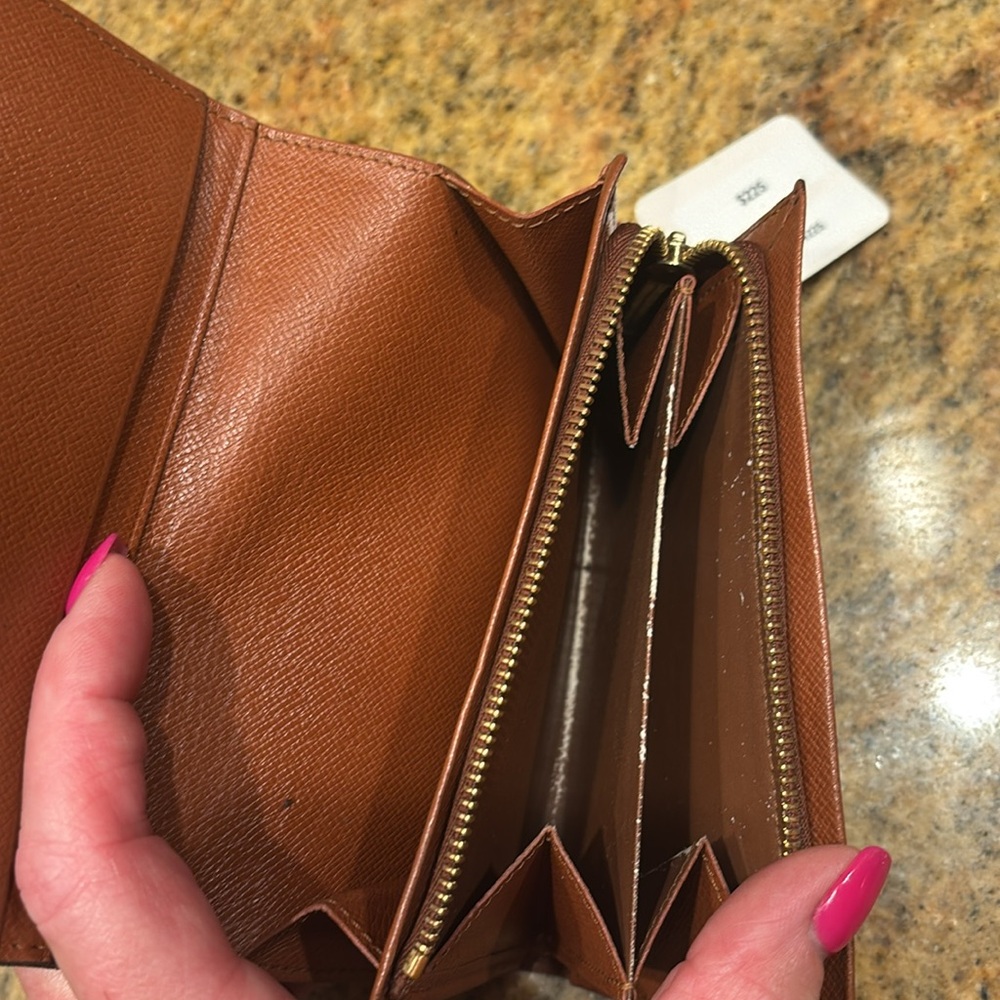 Louis Vuitton monogram Tresor wallet - Picture 9 of 13